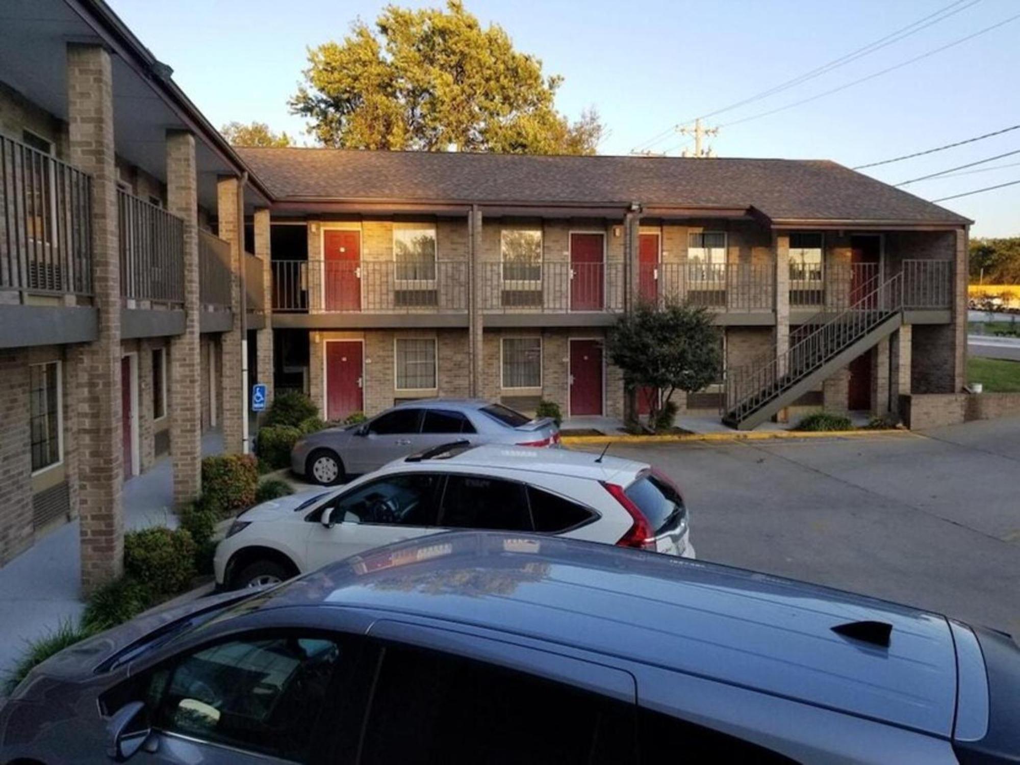 Motel 6 Ada Ok 외부 사진